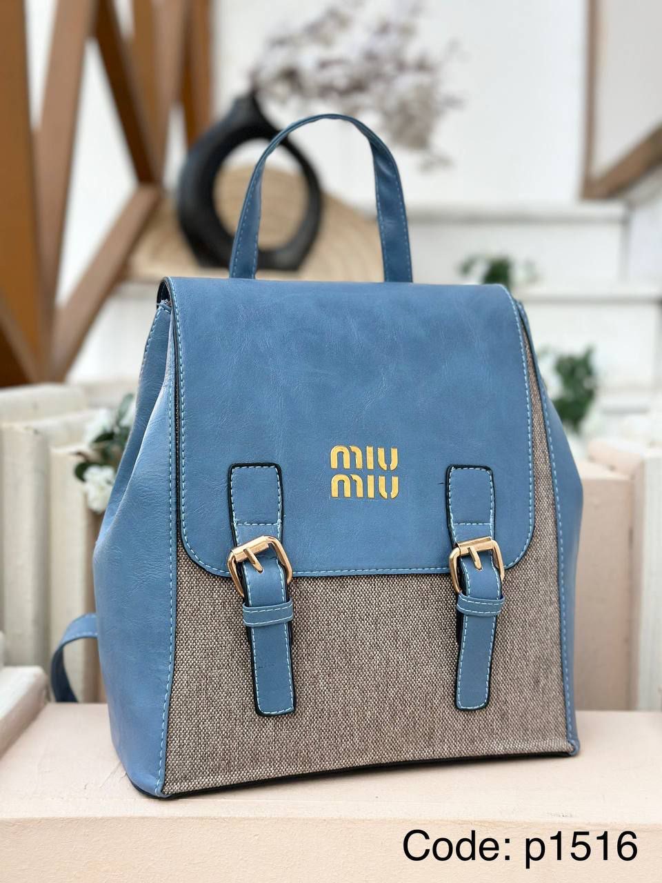 /public/uploads/photos/shares/Suzy bags/IMG_4329.jpeg